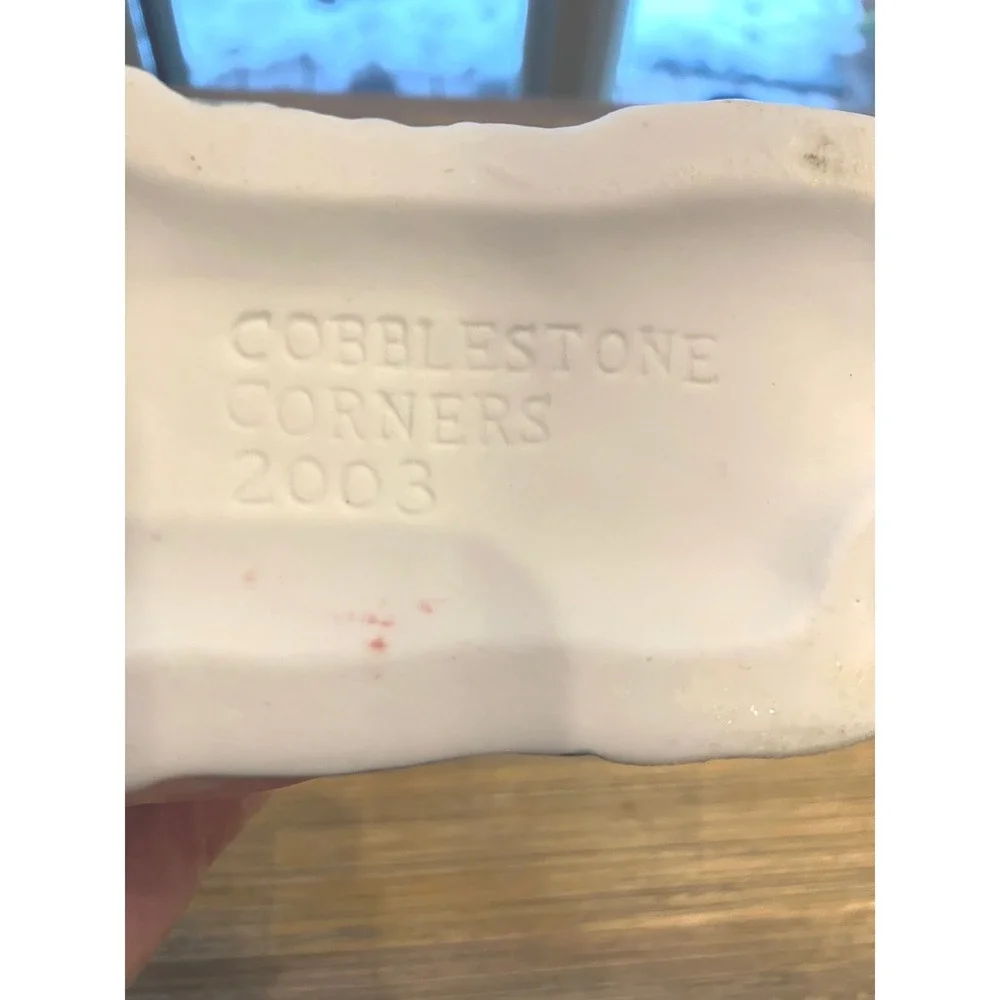 Cobblestone Corners Christmas Village 2003‎ Set of 4 Ceramic Buildings Vintage